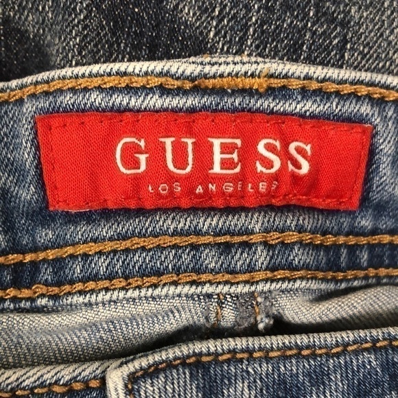 Guess Bermuda Style Shorts - Picture 6 of 8